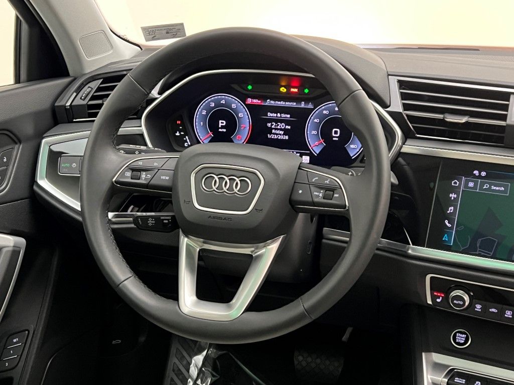 Thumbnail: 2025 Audi Q3 - 21