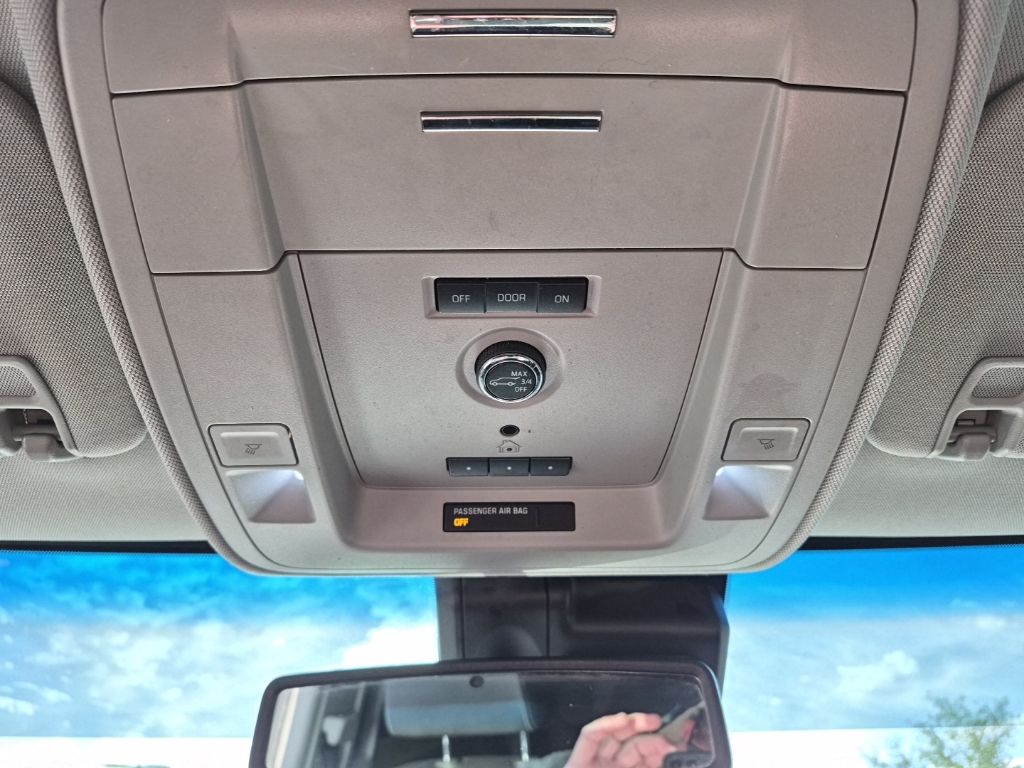 Used Car 2019 Chevrolet Suburban  Lt For Sale Under $20,000 In Austin, Texas