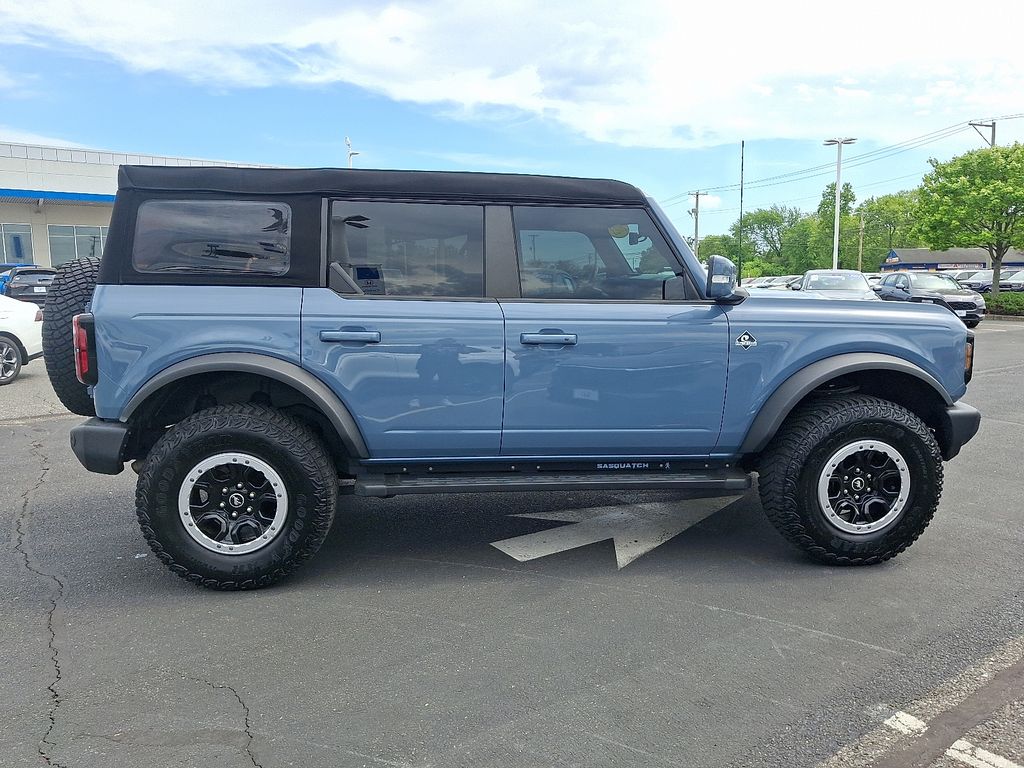 Thumbnail: 2023 Ford Bronco - 7