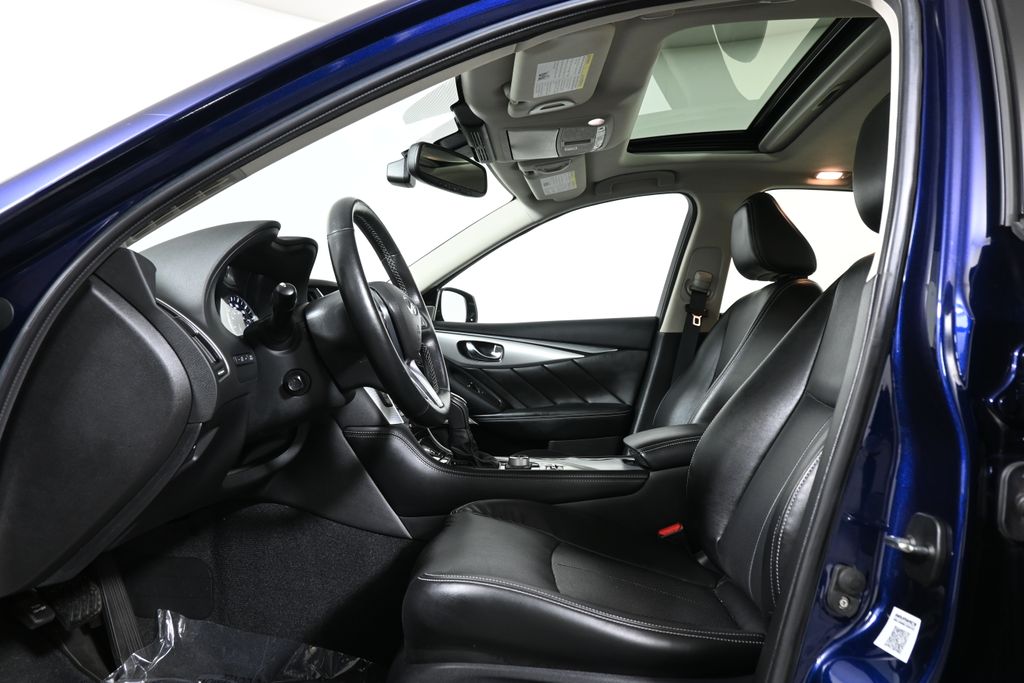 Thumbnail: 2022 INFINITI Q50 - 3