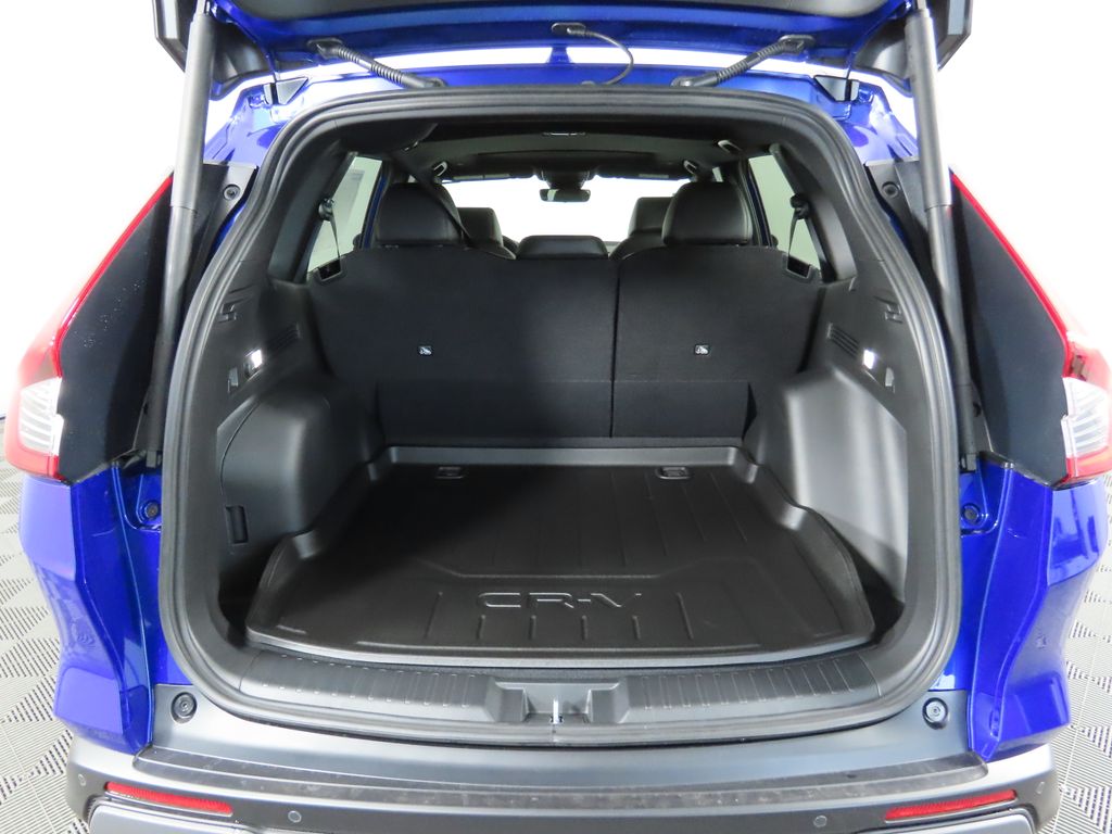 2025 Honda CR-V Sport-L 28