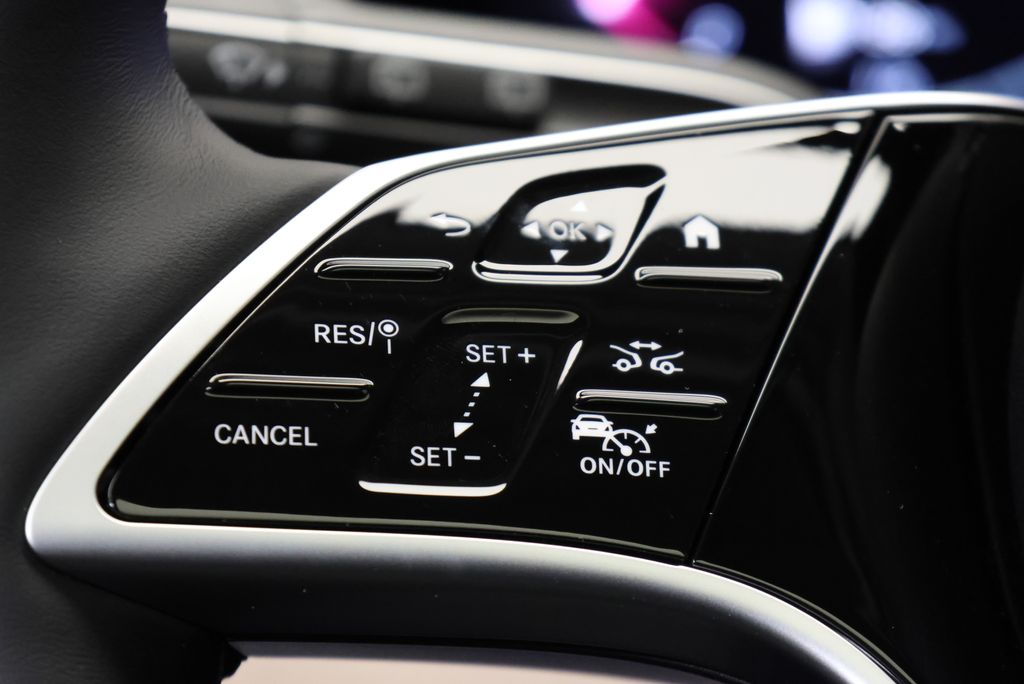 Thumbnail: 2026 Mercedes-Benz GLE - 21