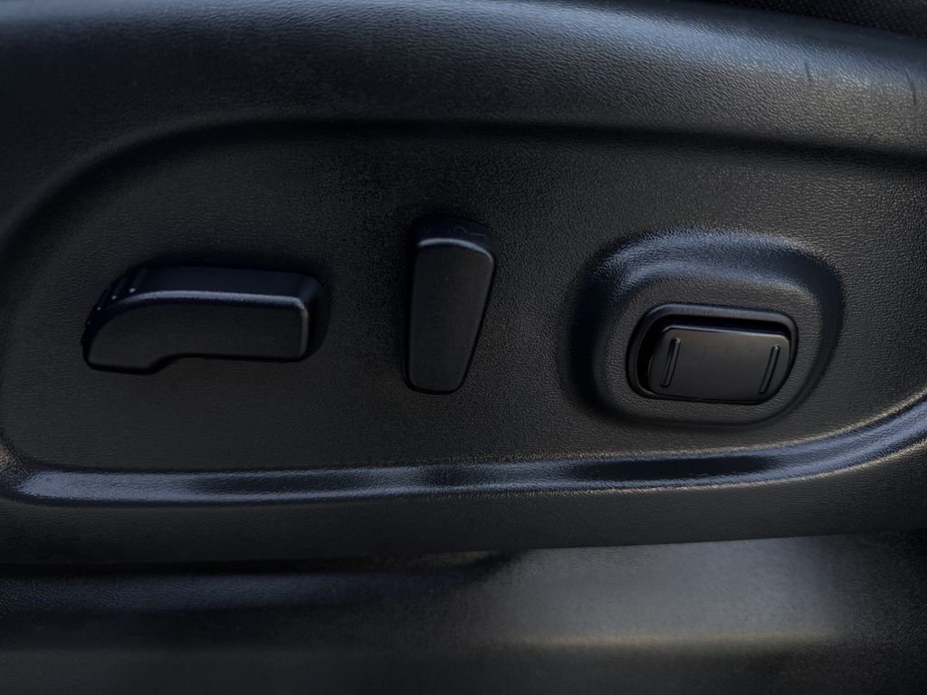 Used 2021 Nissan Titan Truck