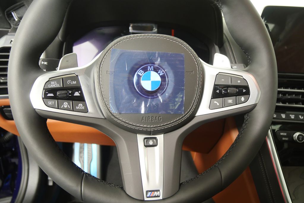 Thumbnail: 2026 BMW 8 Series - 22
