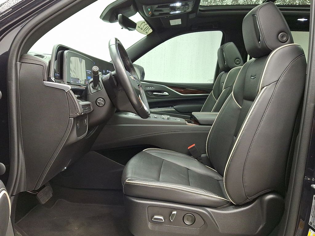 Thumbnail: 2022 Cadillac Escalade - 15