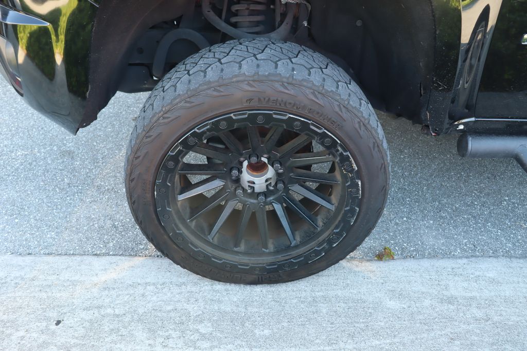 Thumbnail: 2019 Chevrolet Colorado - 4