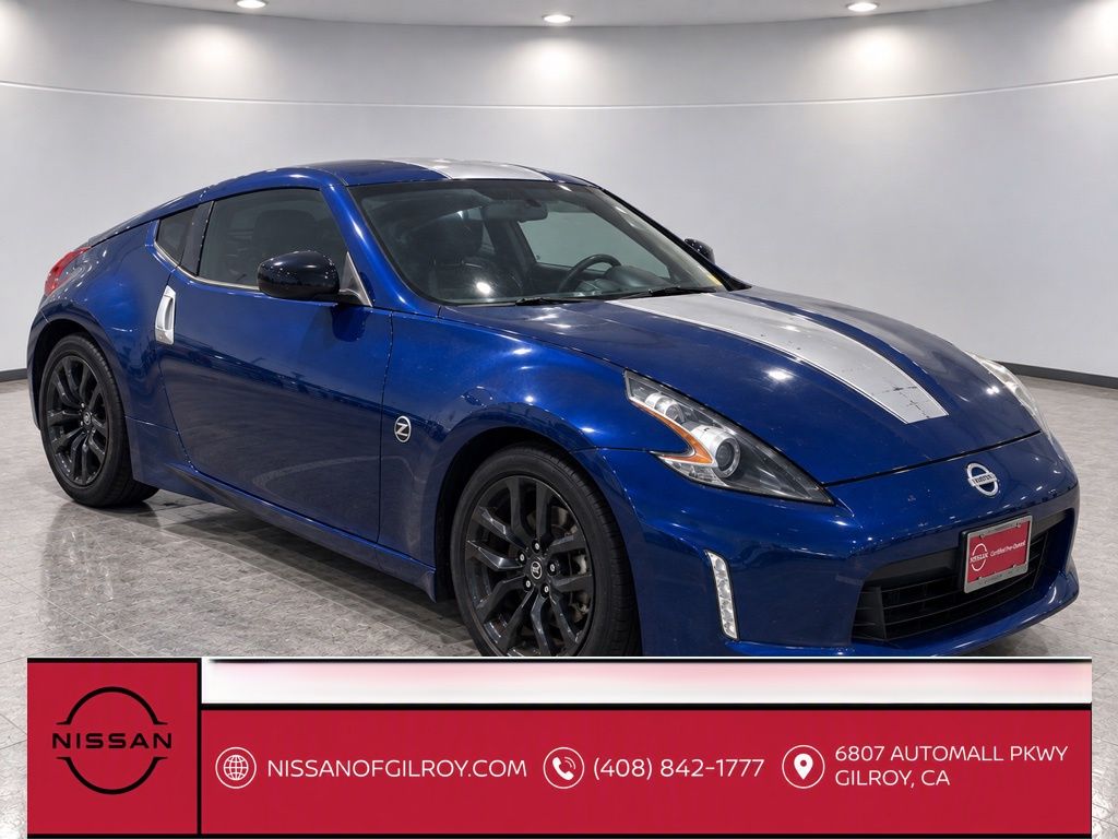 2019 Nissan 370Z Azul (Deep Blue Pearl) Coupé Tracción trasera 7 velocidades Automática