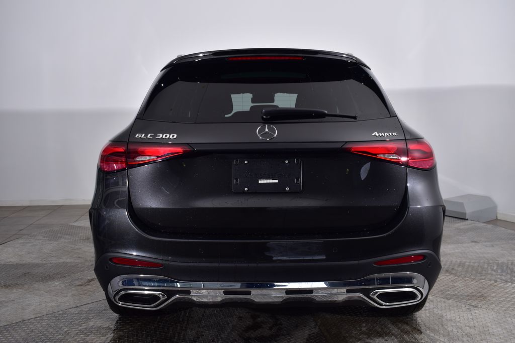 Thumbnail: 2026 Mercedes-Benz GLC - 4