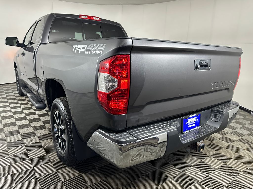 Photo 3 of 2014 Toyota Tundra SR5