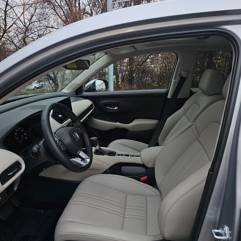 2026 Honda HR-V AWD EX-L