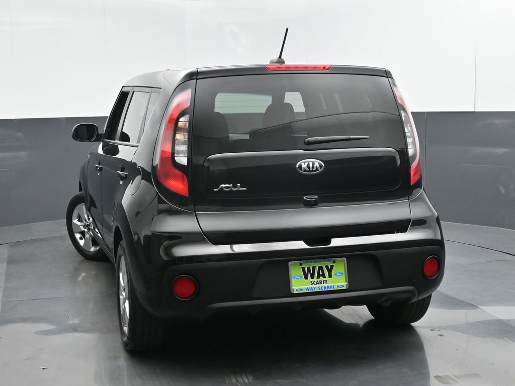 2019 Kia Soul Base