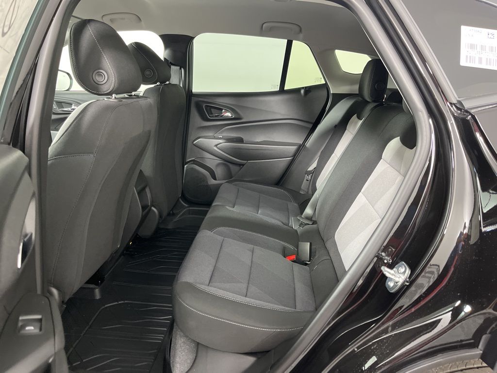 Thumbnail: 2026 Chevrolet Trax - 19