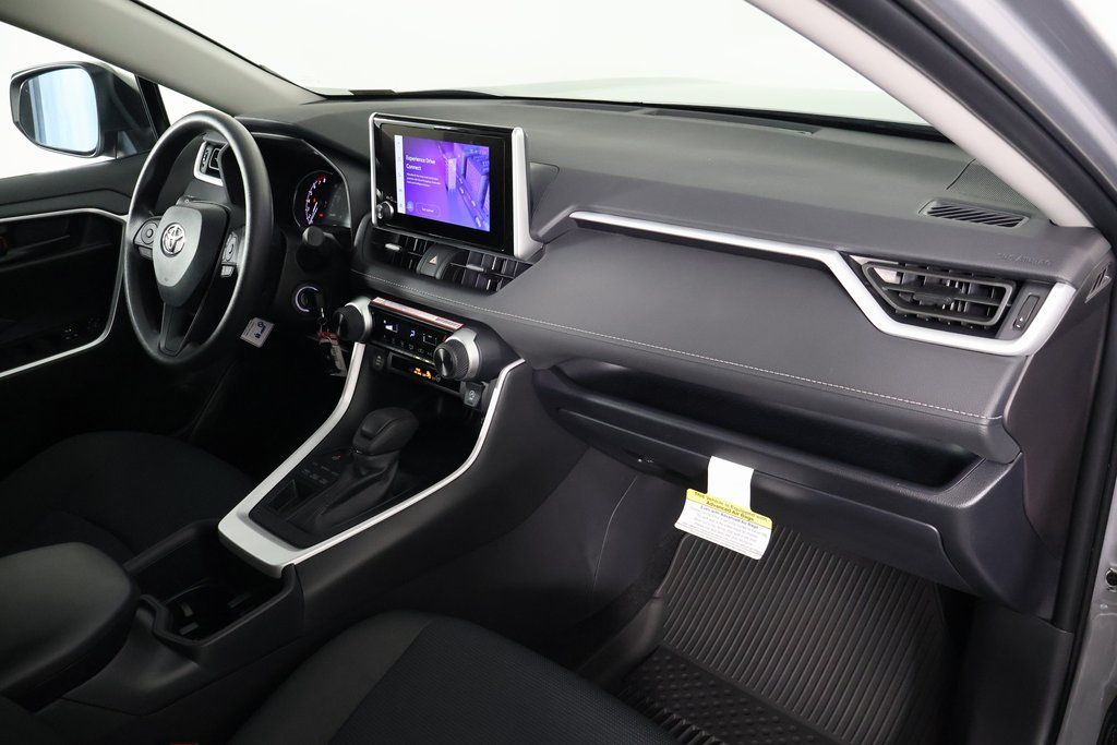 Thumbnail: 2025 Toyota RAV4 - 9