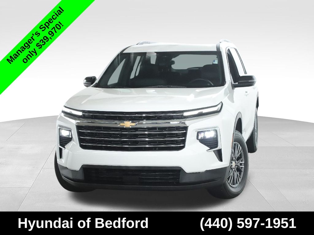 2026 Chevrolet Traverse LT - Image 2