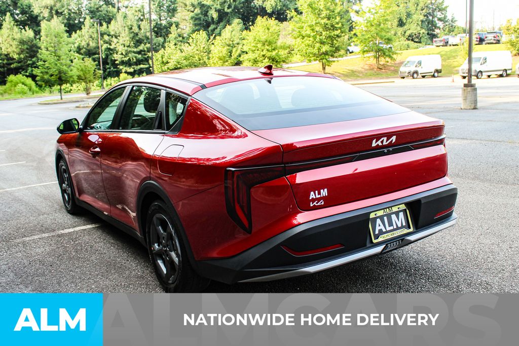 Used 2025 Red Kia LXS image 5