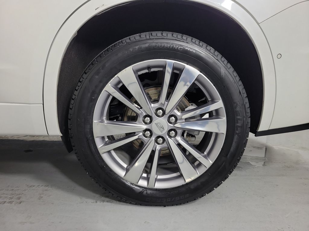 2023 Cadillac XT6 Premium Luxury - 10