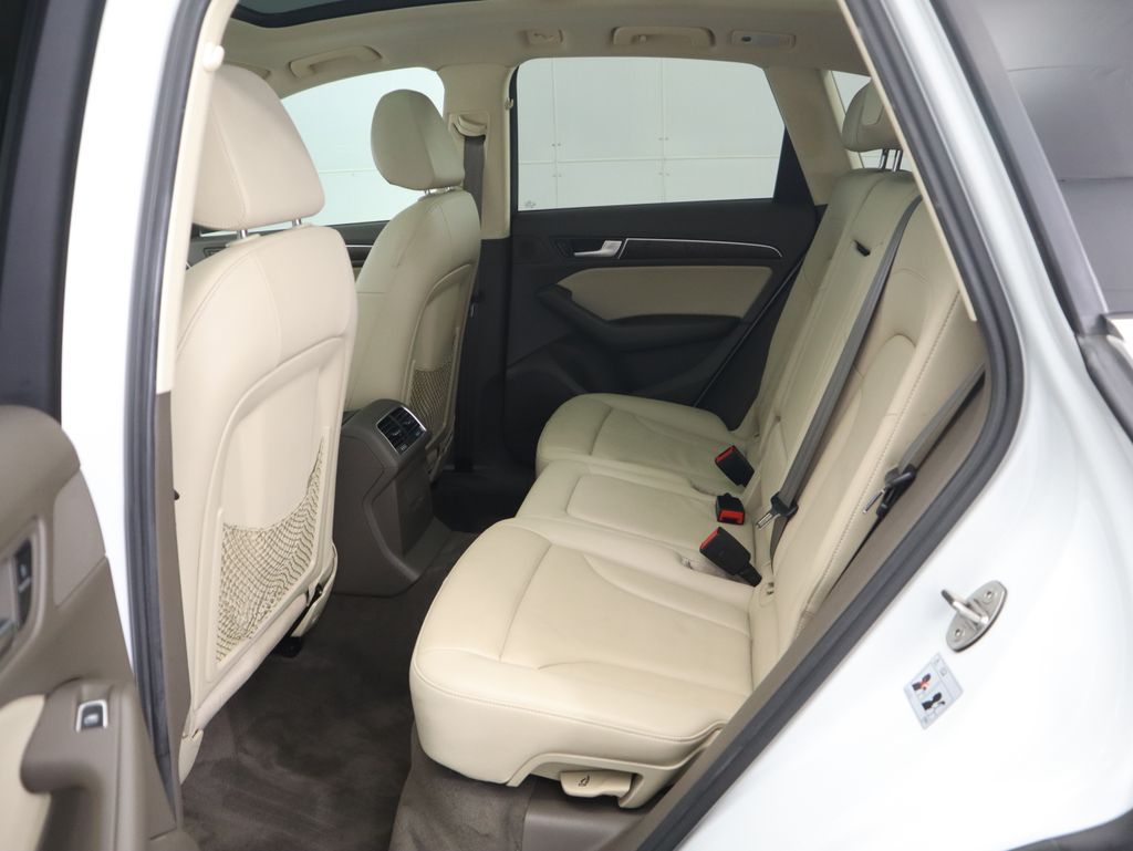 Thumbnail: 2014 Audi Q5 - 22