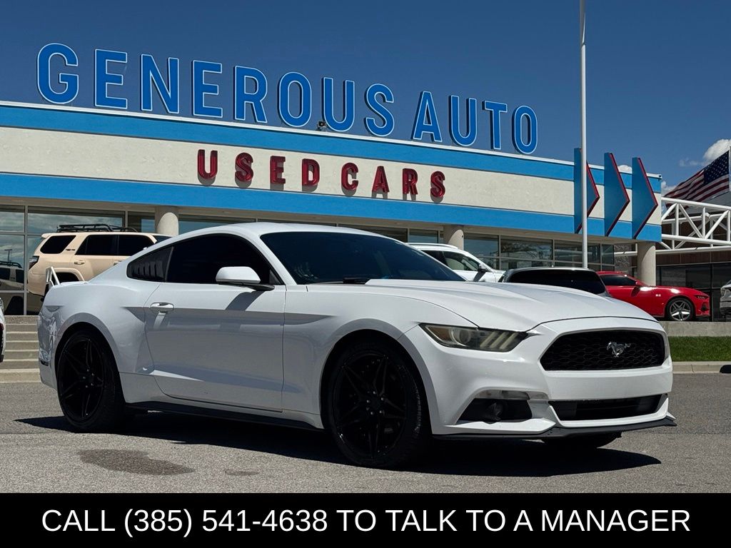 Oxford White 2016 Ford Mustang Coupe Rear-Wheel Drive 6-Speed Automatic
