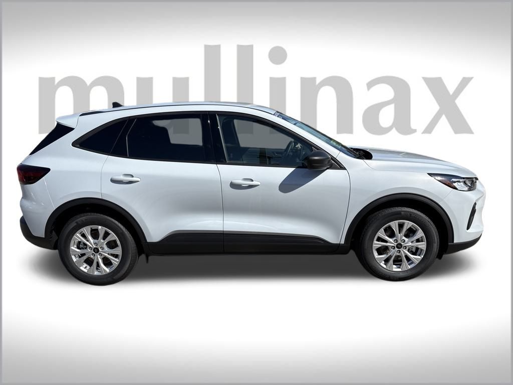 2025 Ford Escape Active photo 2