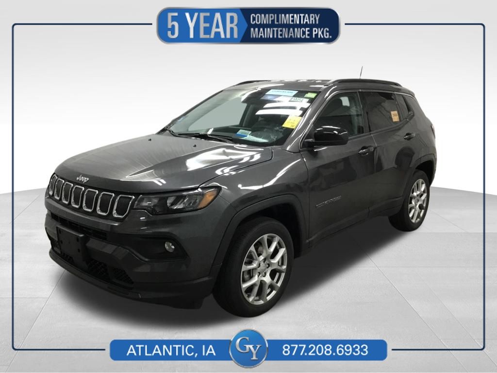 2022 Jeep Compass Latitude Lux 4WD