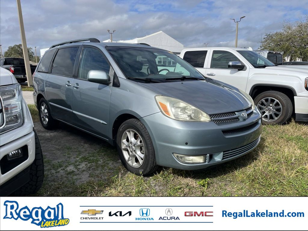 2005 Toyota Sienna XLE Limited 1