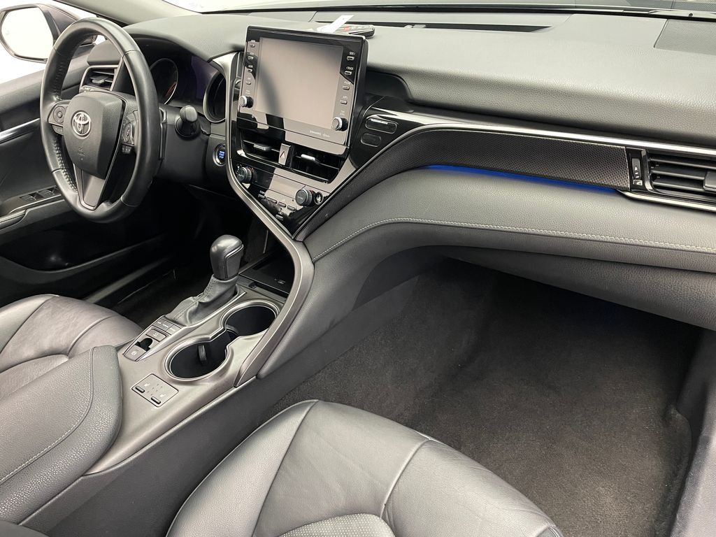2023 Toyota Camry XSE 16