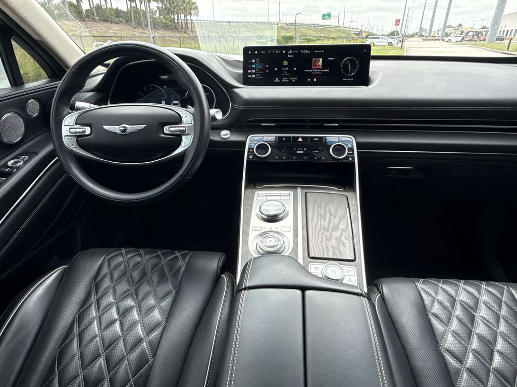 Thumbnail: 2023 Genesis GV80 - 19