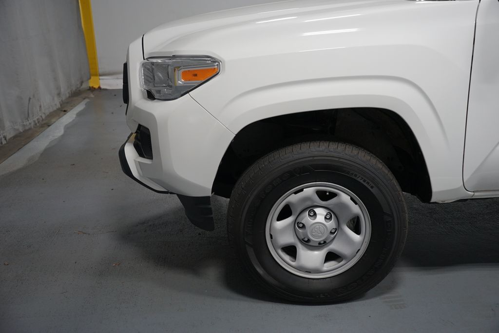 Thumbnail: 2023 Toyota Tacoma - 5
