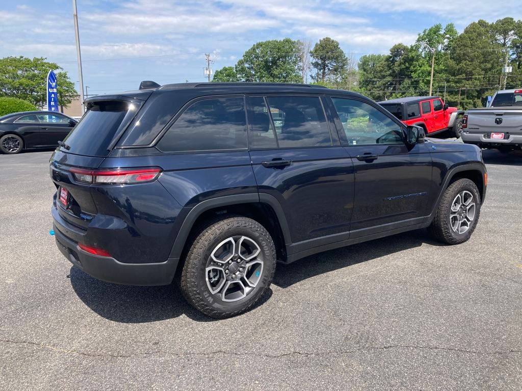 New 2024 Black Jeep Trailhawk 4xe image 5