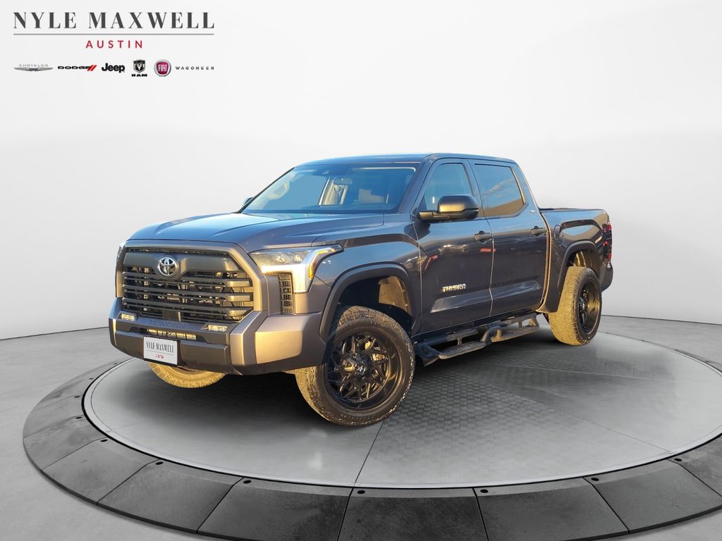 Used Car 2022 Toyota Tundra  Sr5 For Sale Under $40,000 In Austin, Texas