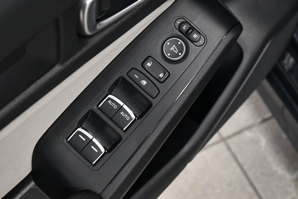 Thumbnail: 2023 Honda Civic - 15