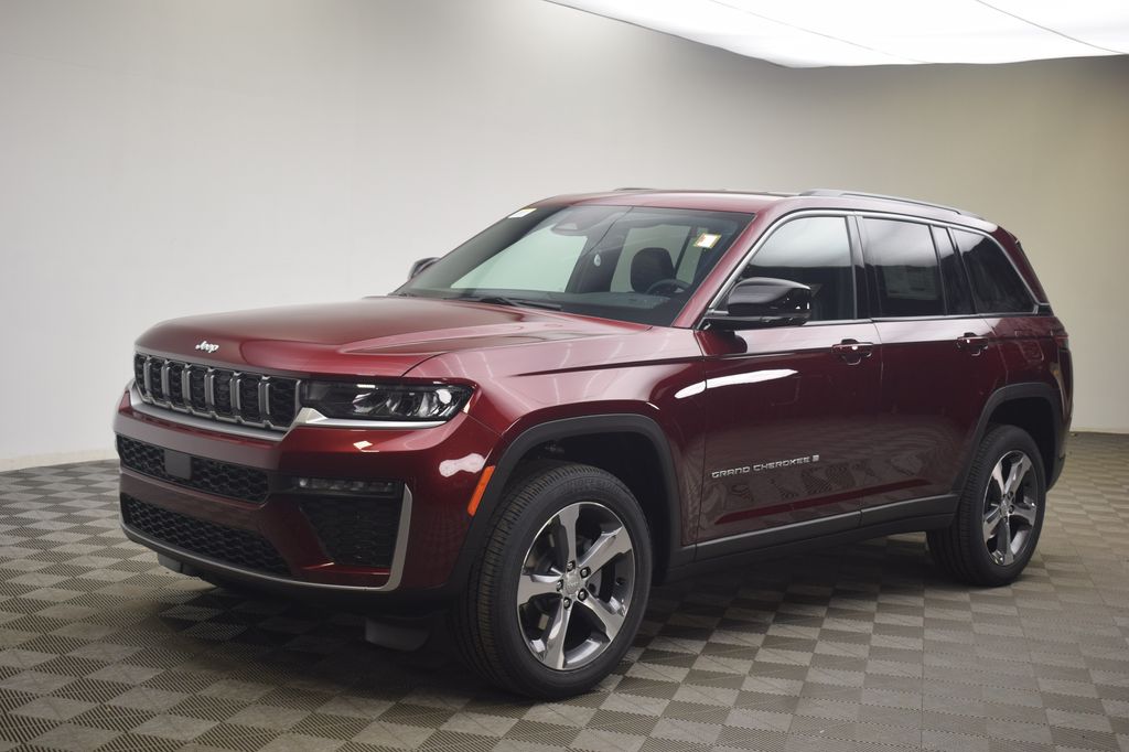 new 2026 Jeep Grand Cherokee car, priced at $37,890