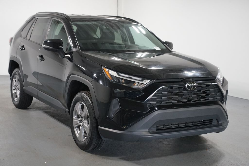 Thumbnail: 2025 Toyota RAV4 - 3