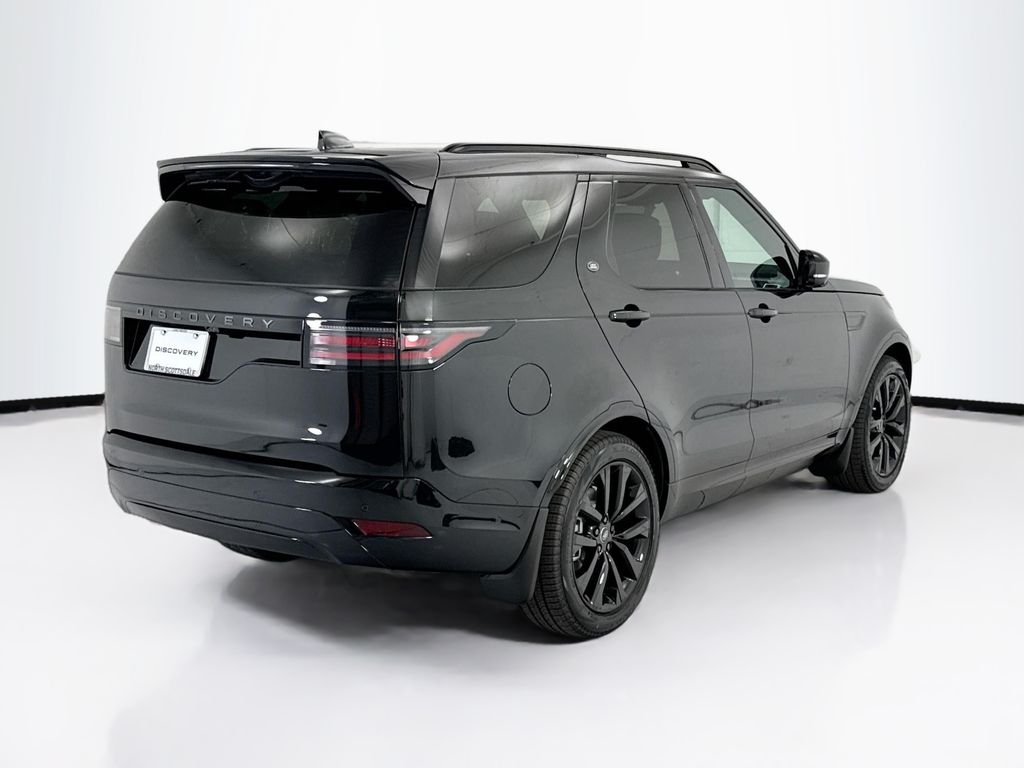 Thumbnail: 2026 Land Rover Discovery - 5