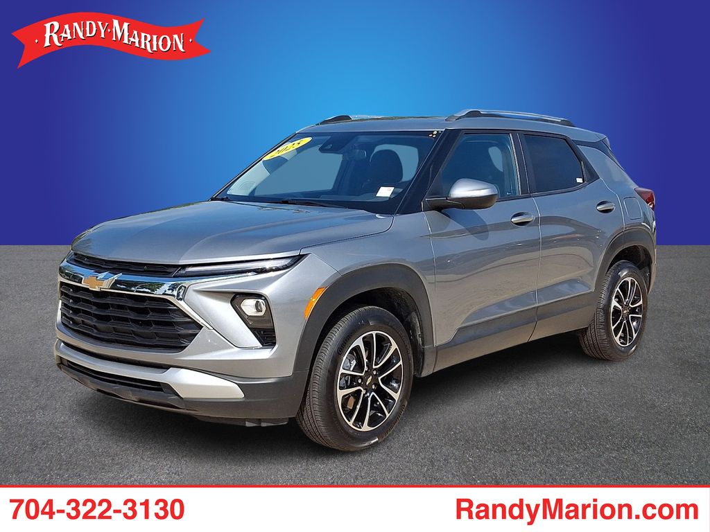 Sterling Gray Metallic 2025 Chevrolet Trailblazer SUV / Crossover Four-Wheel Drive 9-Speed Automatic