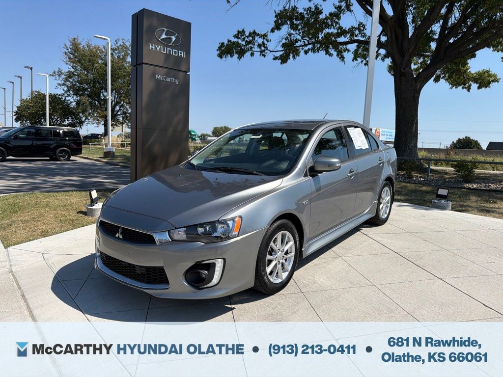 2016 Mitsubishi Lancer ES FWD