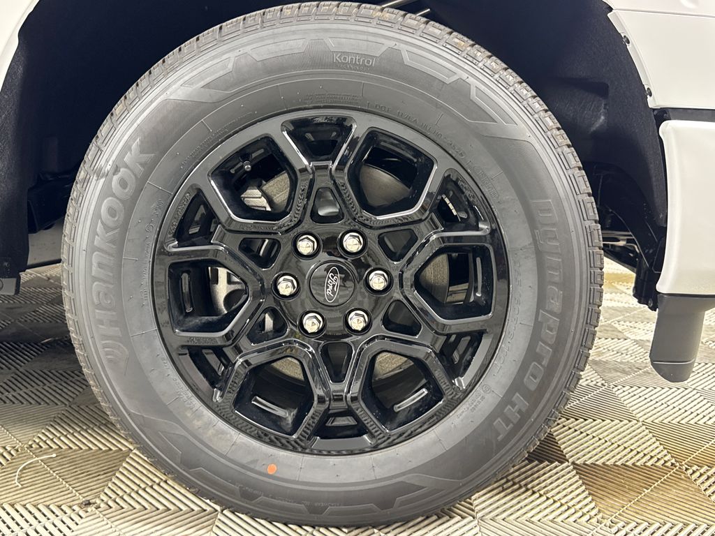New 2026 White Ford XLT image 15