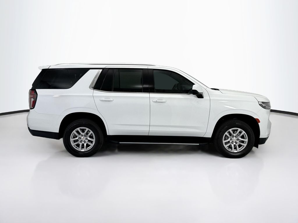 Thumbnail: 2024 Chevrolet Tahoe - 4