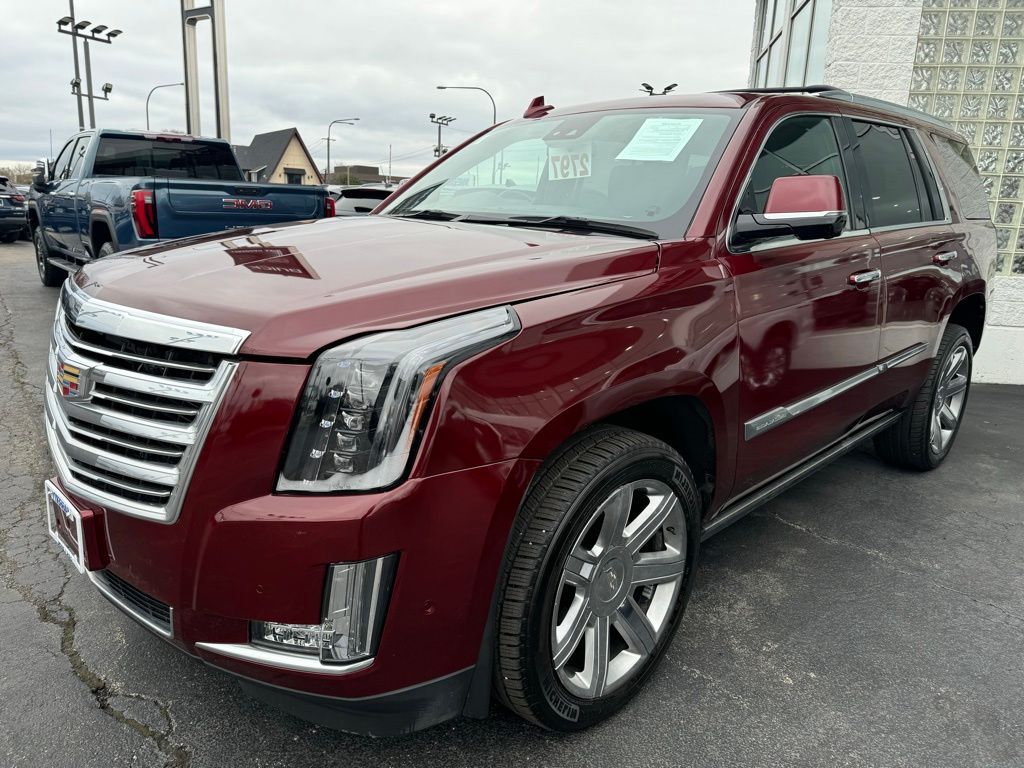 Red Passion Tintcoat 2017 Cadillac Escalade Platinum 4WD SUV / Crossover Four-Wheel Drive 8-Speed Automatic
