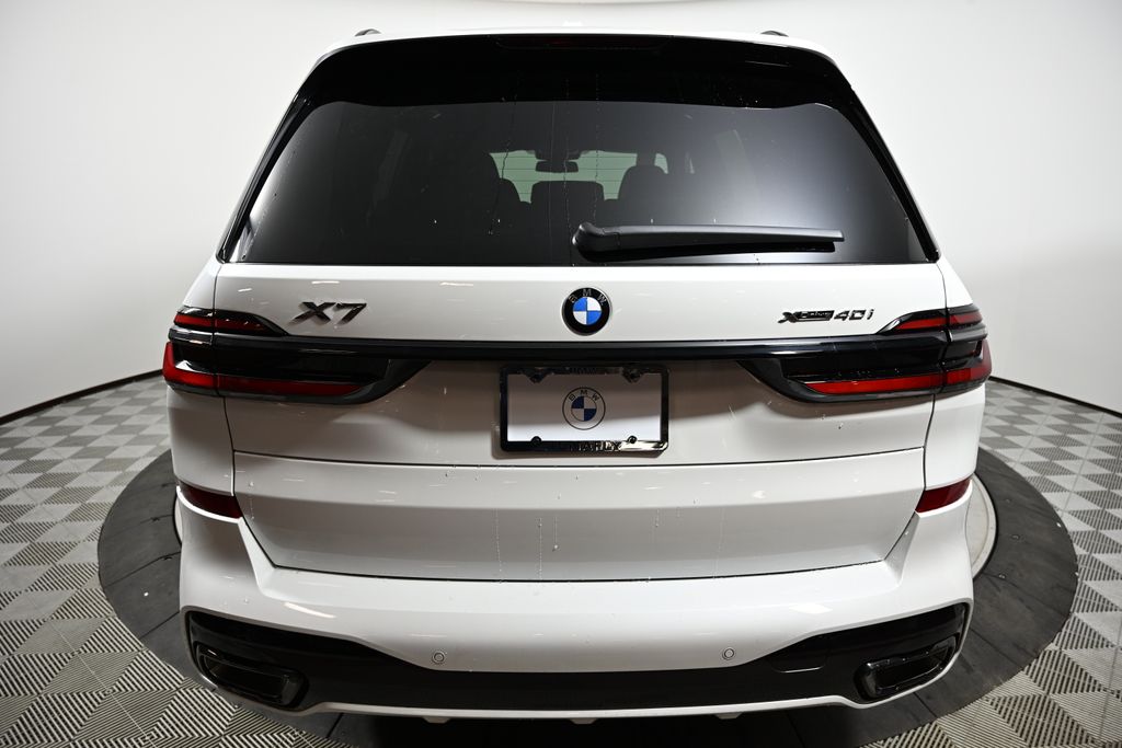 2026 BMW X7 xDrive40i 4