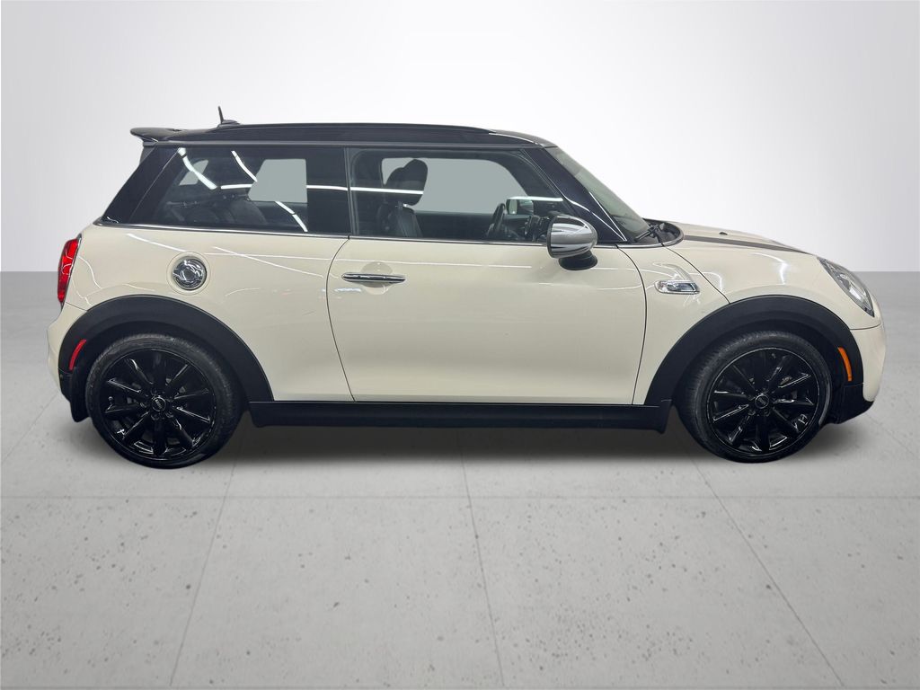 2017 MINI Cooper S Base