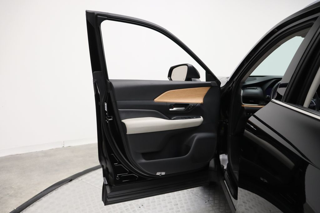 2024 Toyota Grand Highlander Limited 16