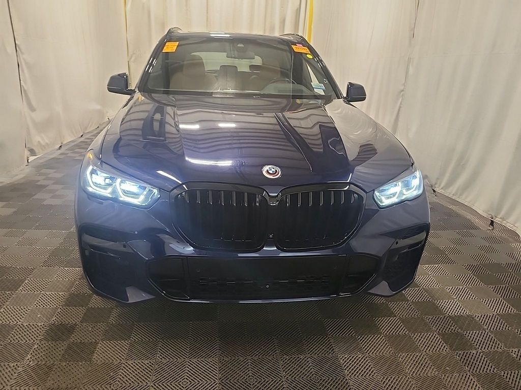 Used 2023 Blue BMW xDrive40i image 2