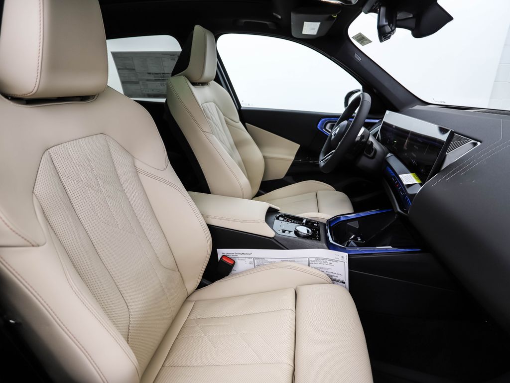 Thumbnail: 2026 BMW X3 - 32
