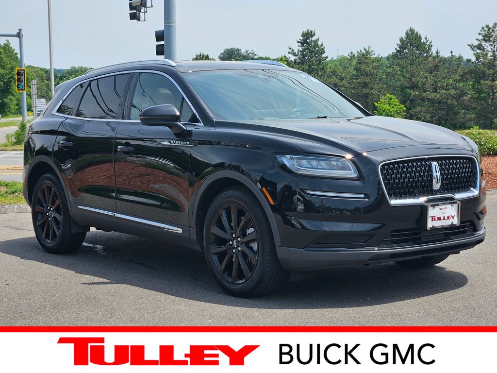  2022 Lincoln Nautilus Reserve AWD   