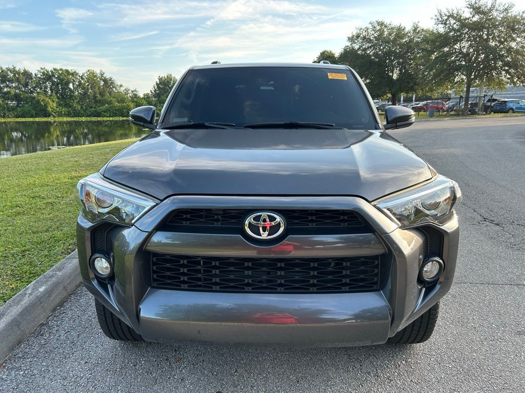 Thumbnail: 2019 Toyota 4Runner - 7
