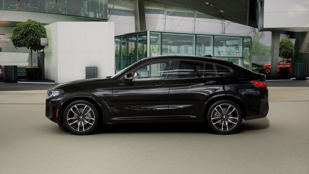 Thumbnail: 2025 BMW X4 - 4
