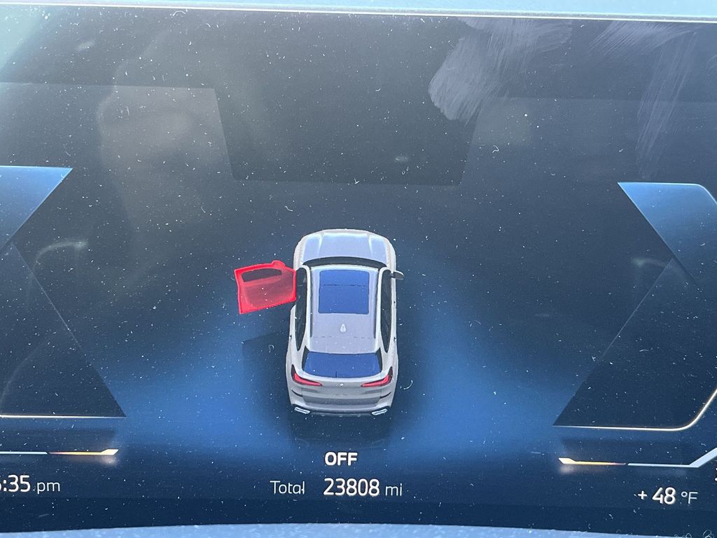 Thumbnail: 2024 BMW X5 - 15