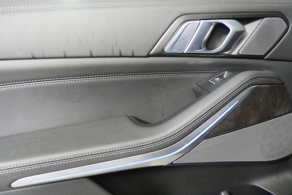 2025 BMW X5 xDrive40i 13