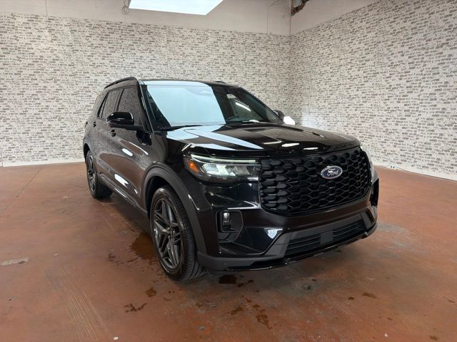 Agate Black Metallic 2025 Ford Explorer SUV / Crossover Rear-Wheel Drive Automatic